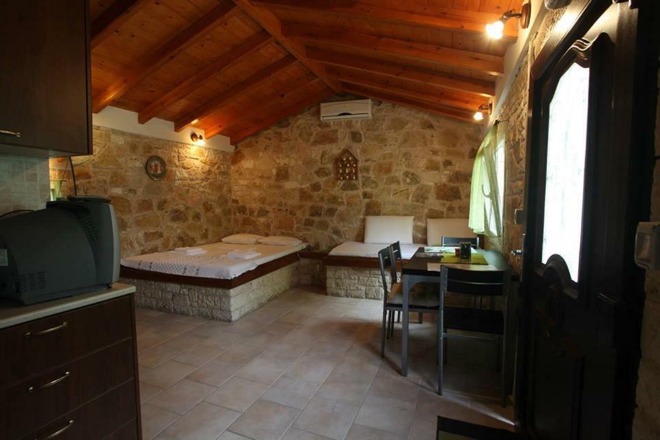 Villa Loulaki Magazia Paxi Arvanitakeika Extérieur photo