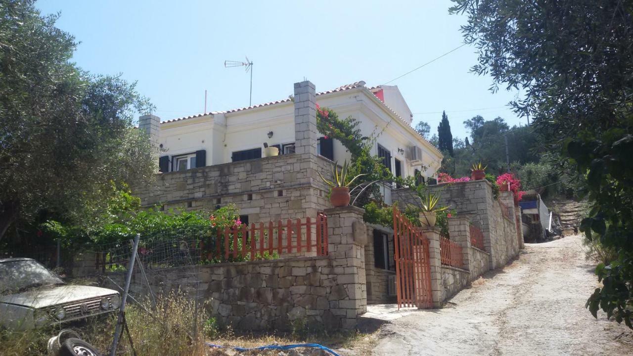 Villa Loulaki Magazia Paxi Arvanitakeika Extérieur photo